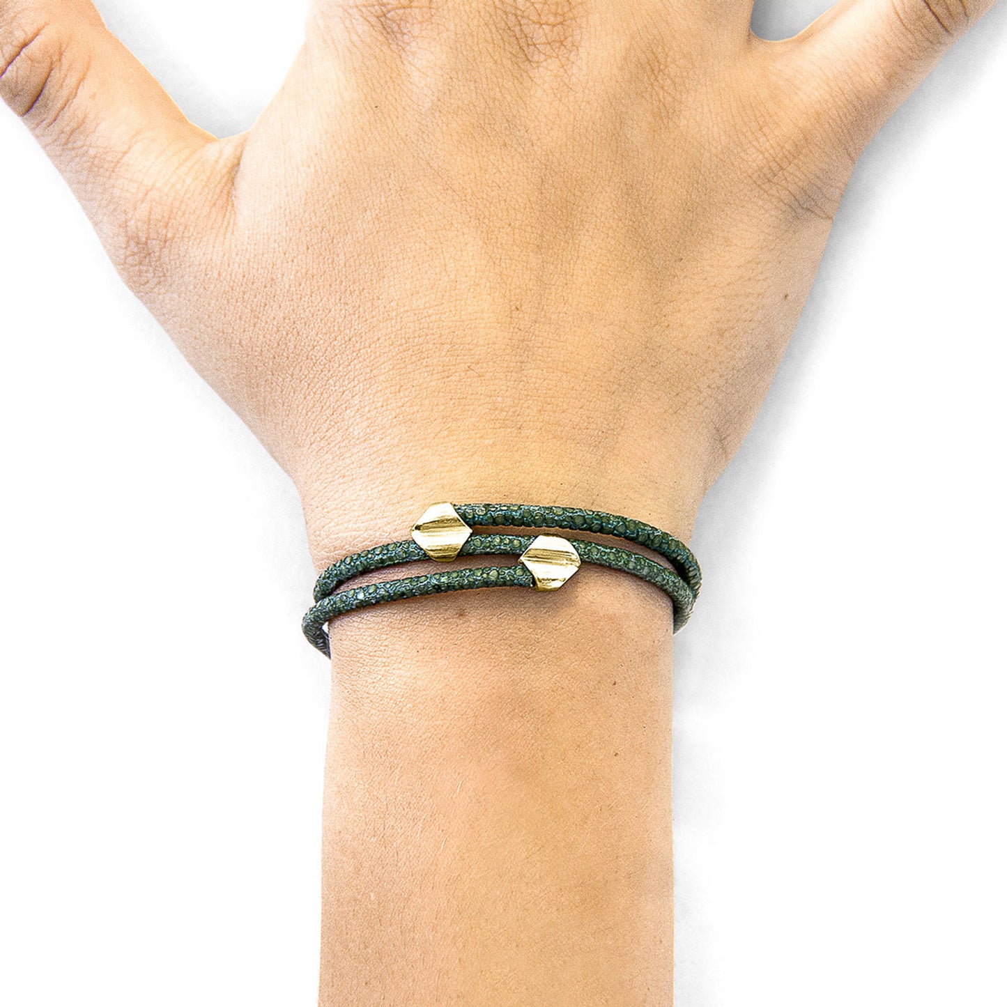 Anchor & Crew Conway – 9ct Yellow Gold and Racing Green Stingray Leather Bracelet - British Handmade