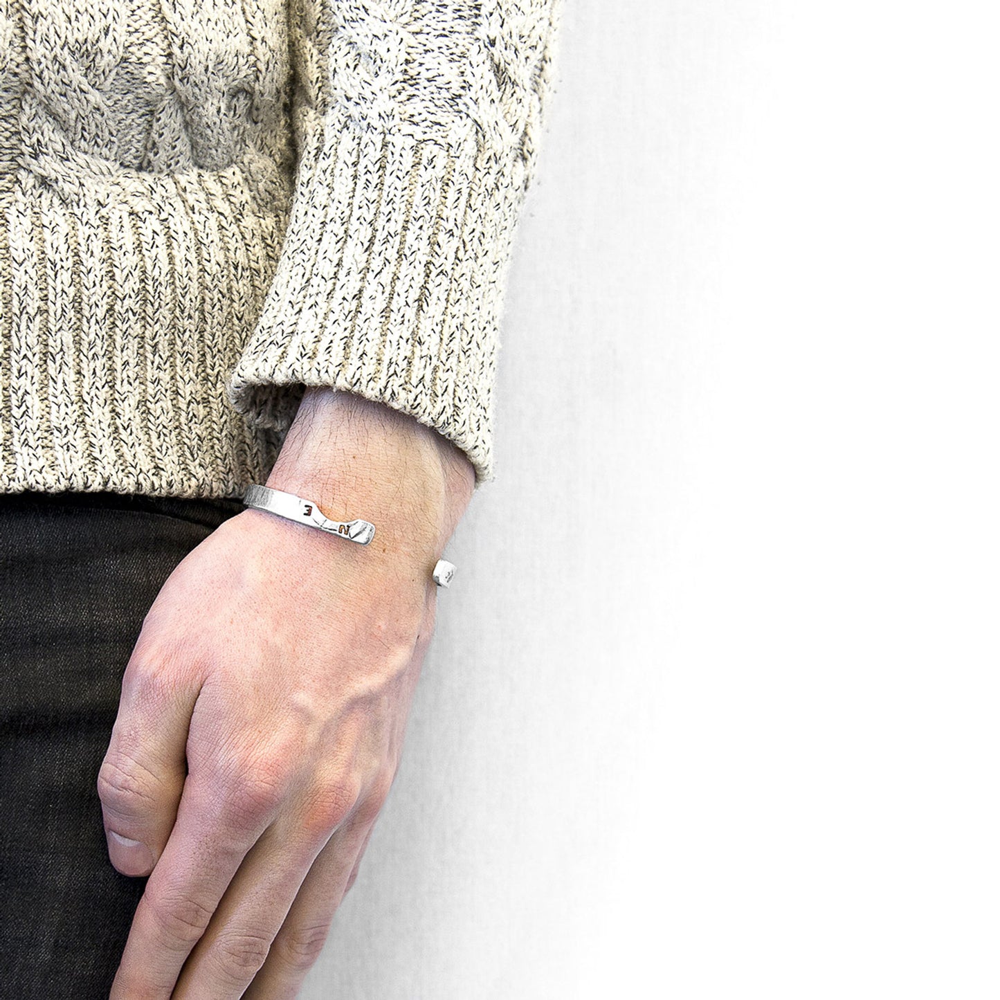 925 Sterling Silver Bangle - Double Crown